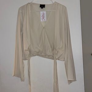 NWT Lumiere Blouse